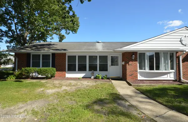 1025A Shetland Drive, Lakewood, NJ 08701