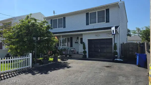 40 Wood Street, Keansburg, NJ 07734