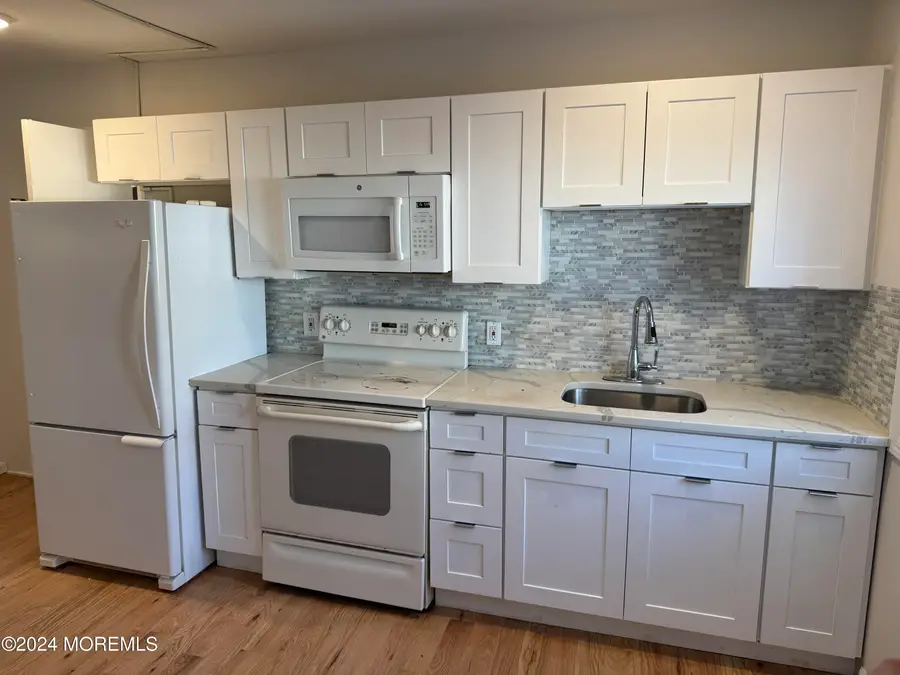 198 Main Street, Keansburg, NJ 07734 - #3