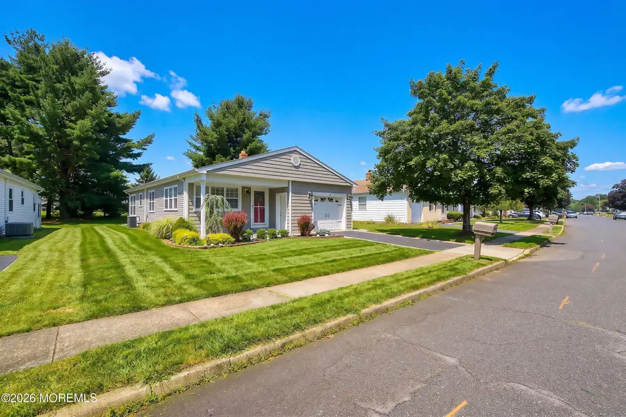 4 Doral Drive, Toms River, NJ 08757 - #2