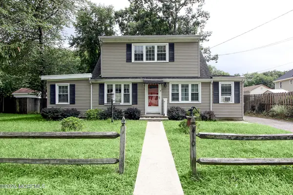 410 Middle Lane, Howell, NJ 07731