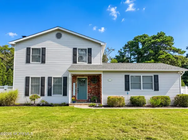 3 Pinehurst Drive, Little Egg Harbor, NJ 08087