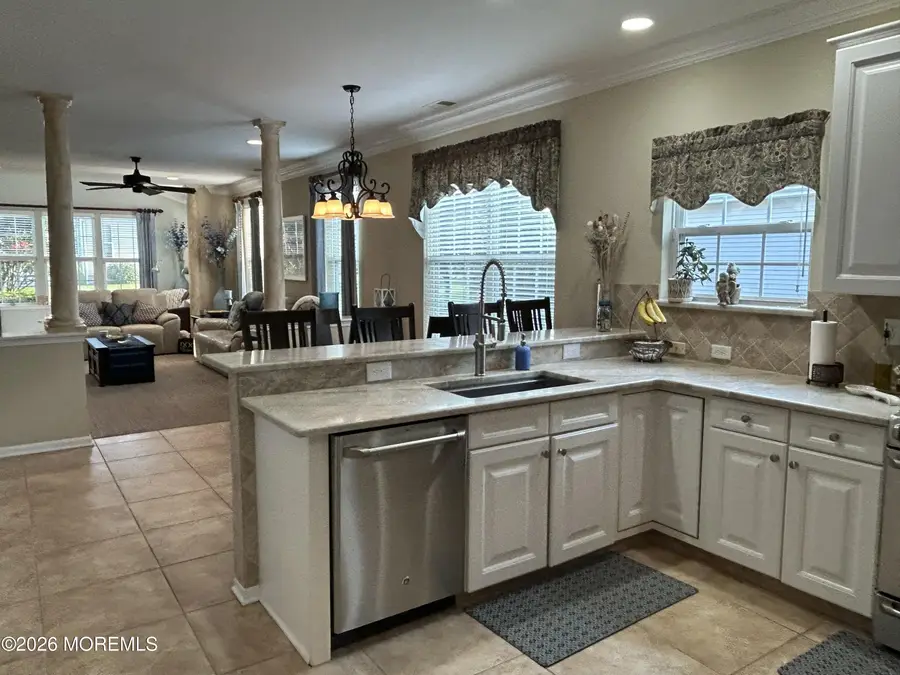 4 Mayflower Court, Allentown, NJ 08501 - #2