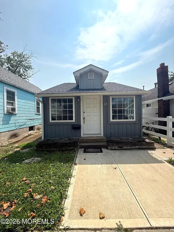 22 Seaside Place, Keansburg, NJ 07734