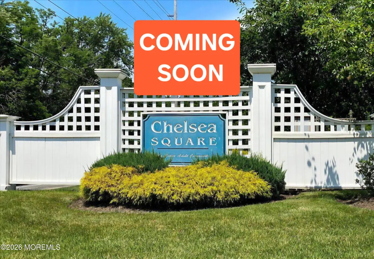 207 Knightsbridge Lane #1207, Morganville, NJ 07751 - #1