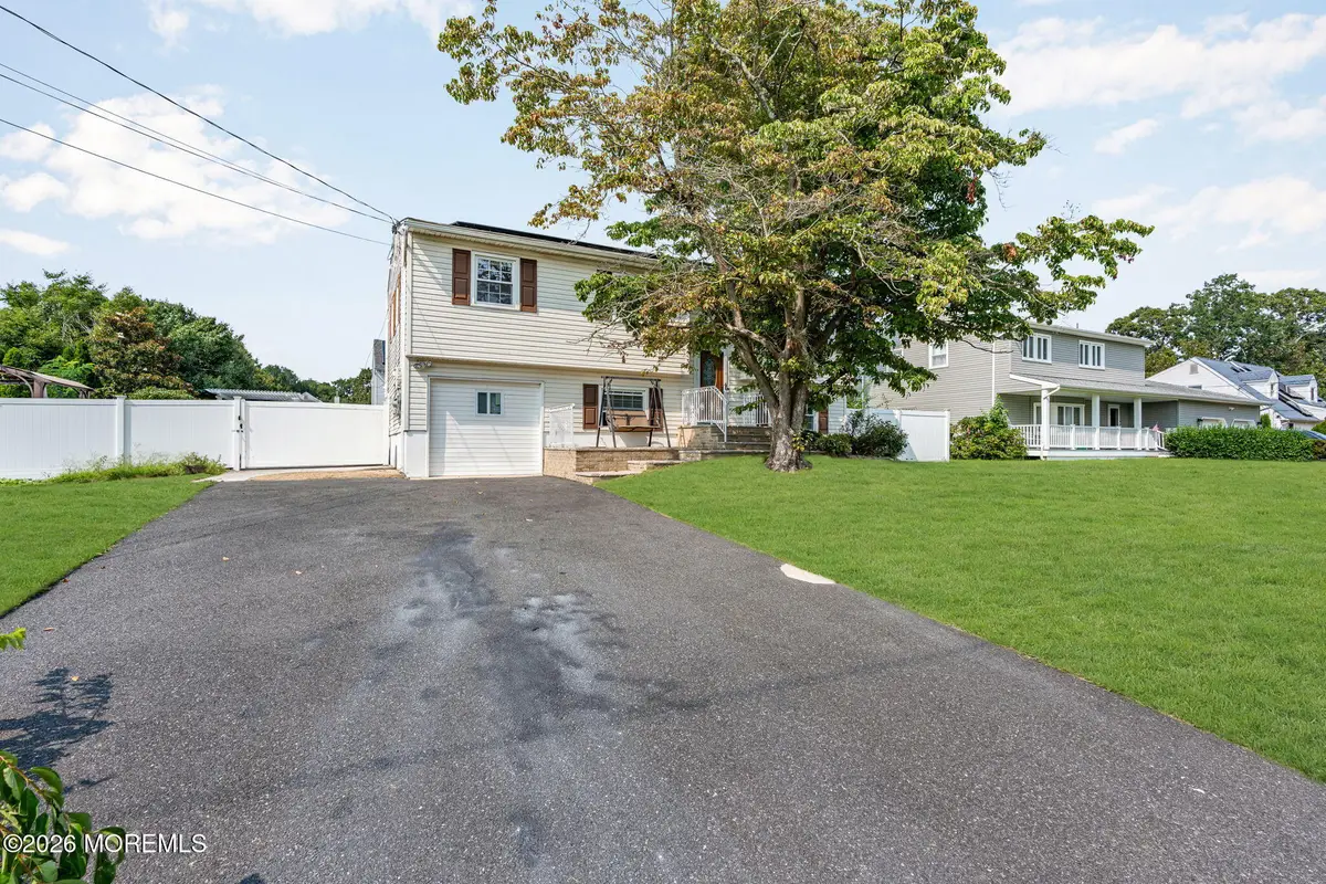 666 Longview Drive, Toms River, NJ 08753 - #1
