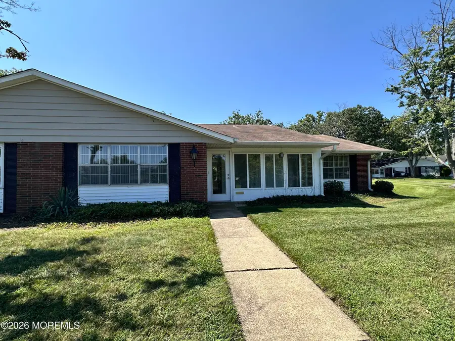 587 B Lake Point Drive, Lakewood, NJ 08701 - #2