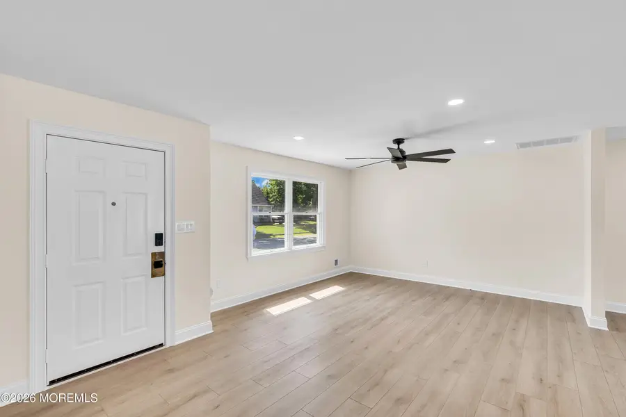 520 Beach Avenue, Beachwood, NJ 08722 - #2