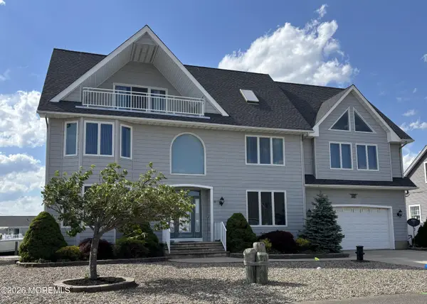 806 Spar Drive, Forked River, NJ 08731