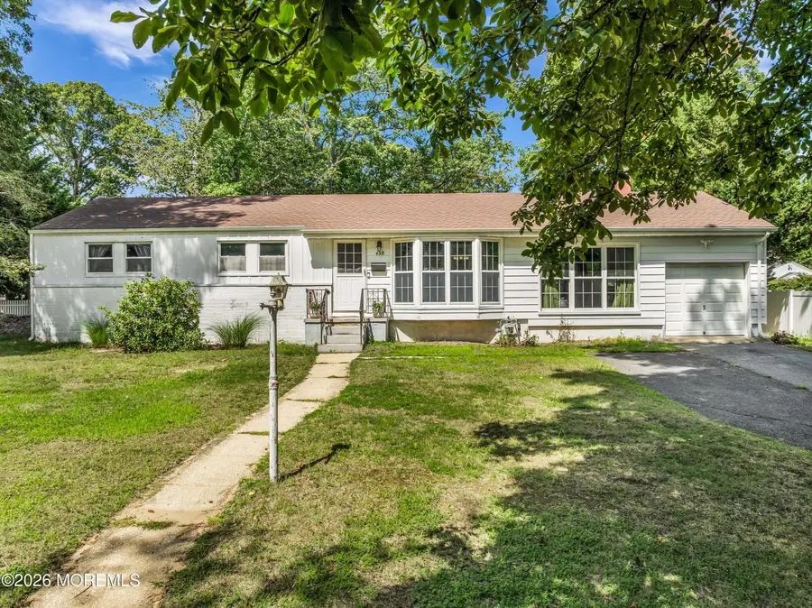 459 Redmond Avenue, Oakhurst, NJ 07755 - #2