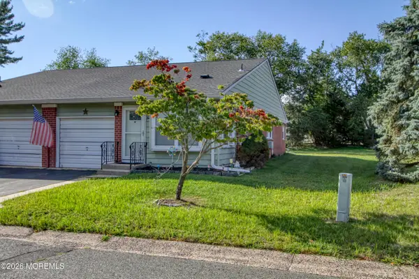 24 Constitution Boulevard #B, Whiting, NJ 08759