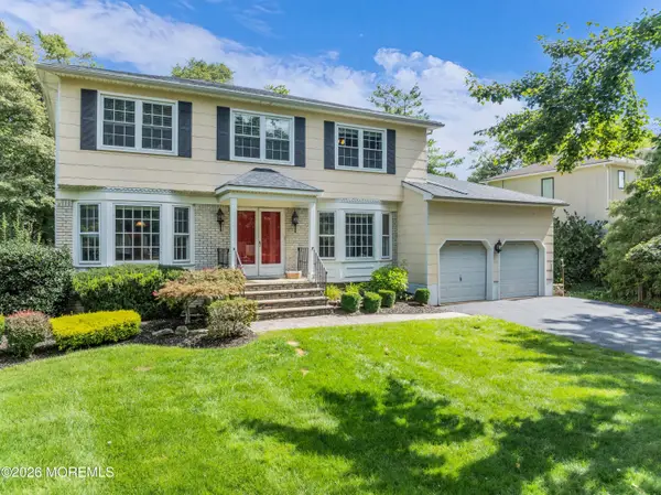 12 Dartmoor Drive, Manalapan, NJ 07726