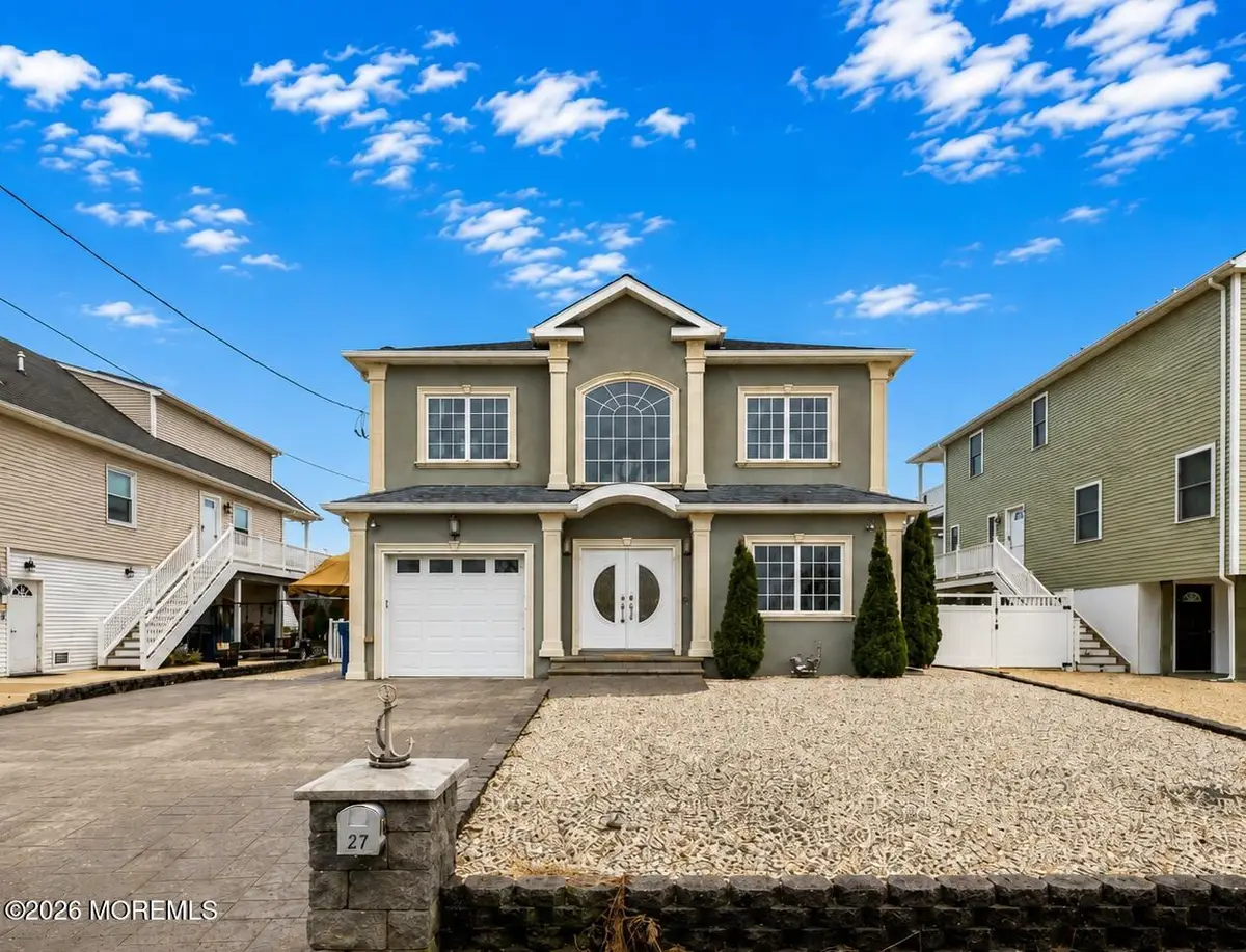 27 Mohawk Drive, Mystic Island, NJ 08087 - #1