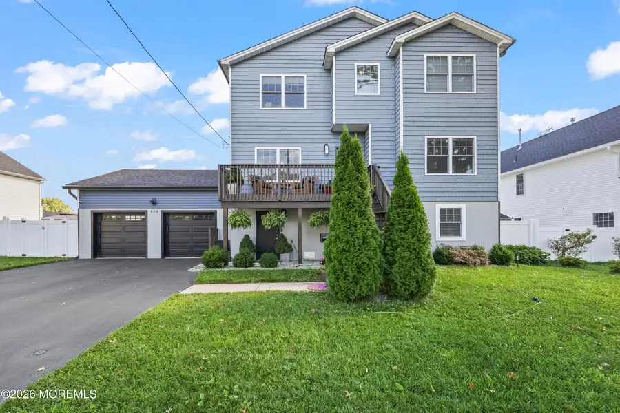 424 Morningside Avenue, Union Beach, NJ 07735 - #2