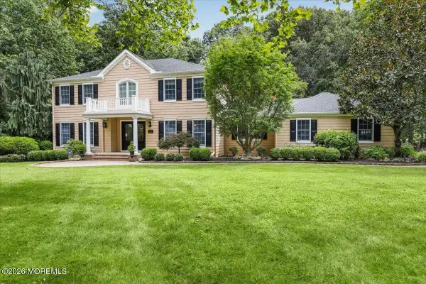 31 Huntley Road, Holmdel, NJ 07733