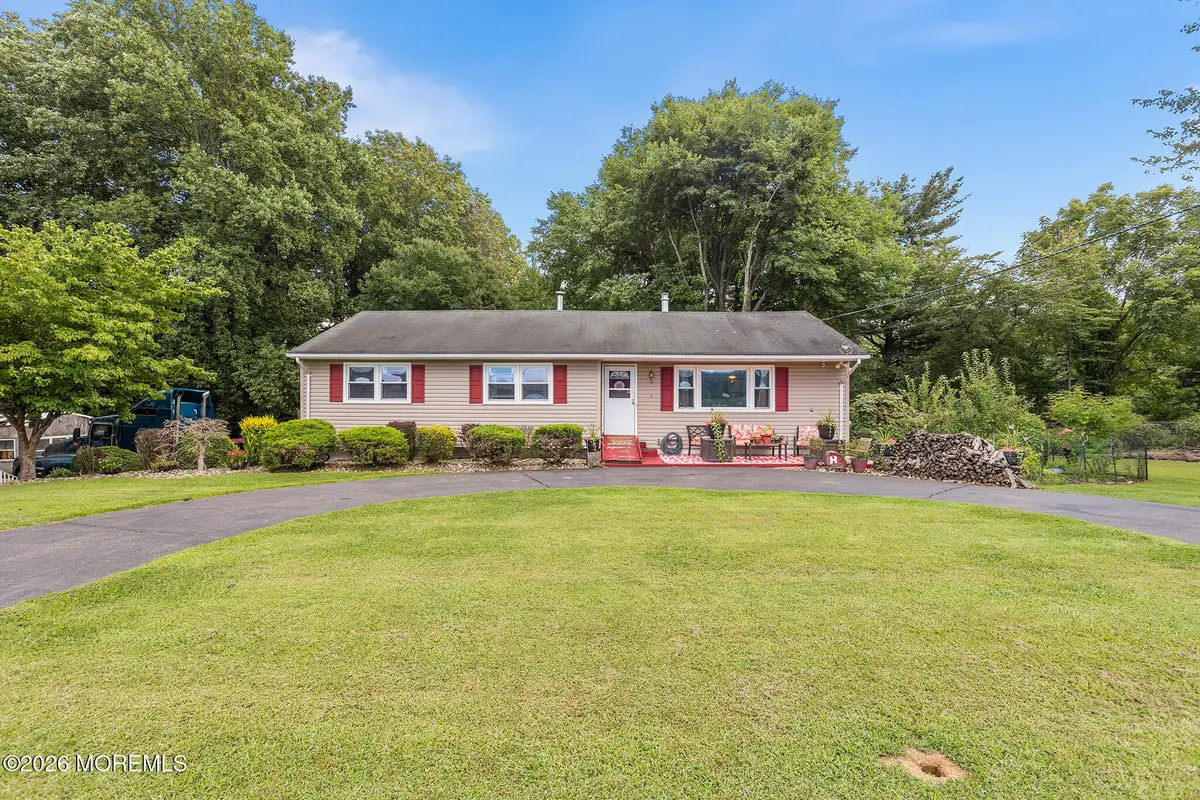 7 Chambers Road, Millstone, NJ 08510 - #1