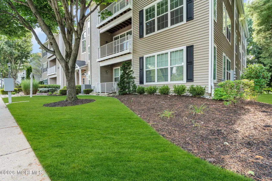 663 Saint Andrews Place, Manalapan, NJ 07726 - #3