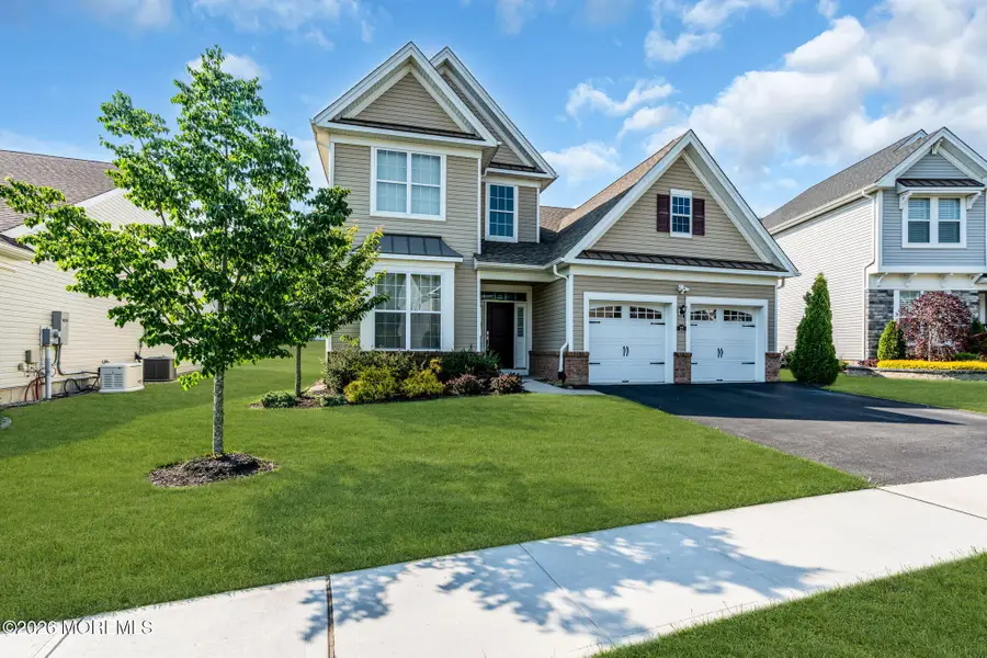 27 Flagstone Court, Freehold, NJ 07728 - #3