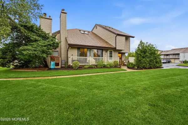 81 Cotswold Circle, Ocean Twp, NJ 07712