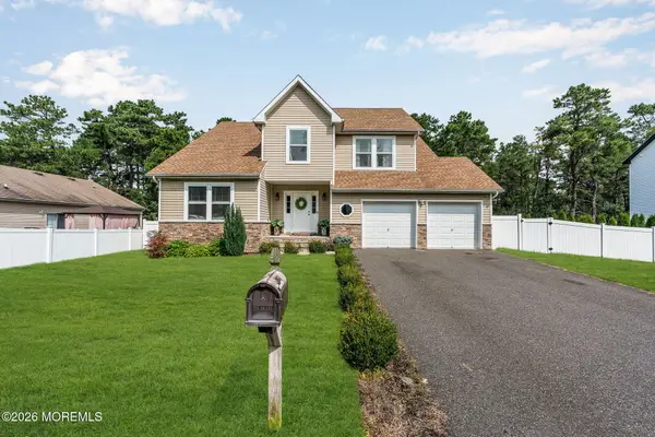 609 Amsterdam Avenue, Toms River, NJ 08757