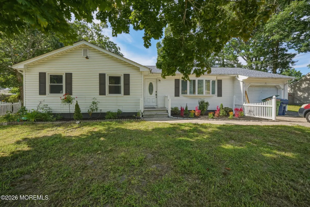 328 Mizzen Avenue, Beachwood, NJ 08722 - #1