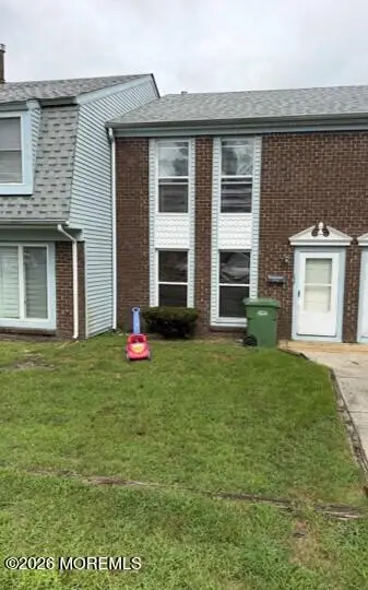 152 Williamsburg Lane, Lakewood, NJ 08701
