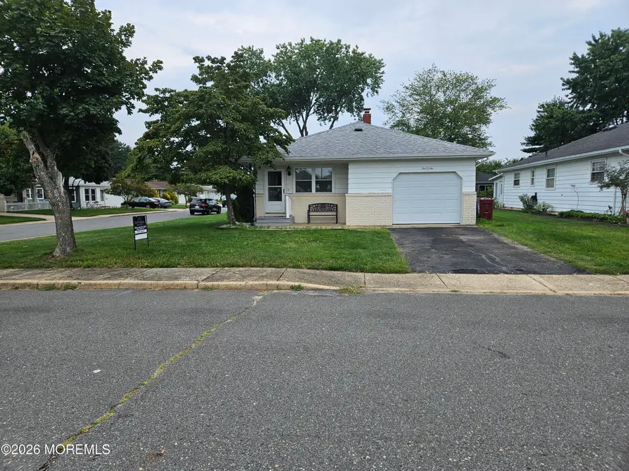 506 St Thomas Drive, Toms River, NJ 08757 - #2