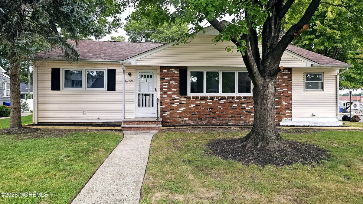 2421 Moore Avenue, Point Pleasant, NJ 08742 - #1