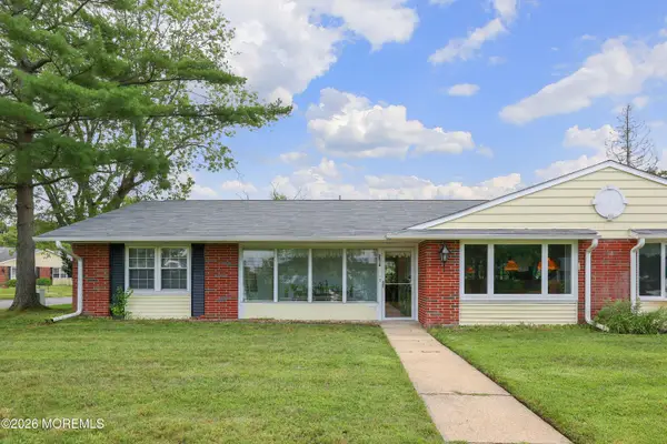 351A Dorchester Drive, Lakewood, NJ 08701