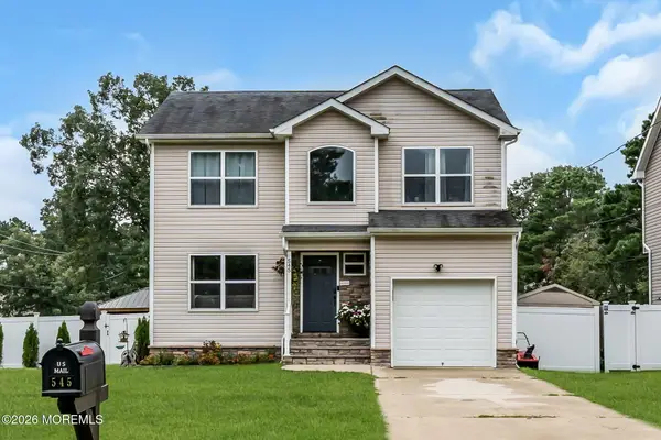 545 Hopedale Drive, Bayville, NJ 08721