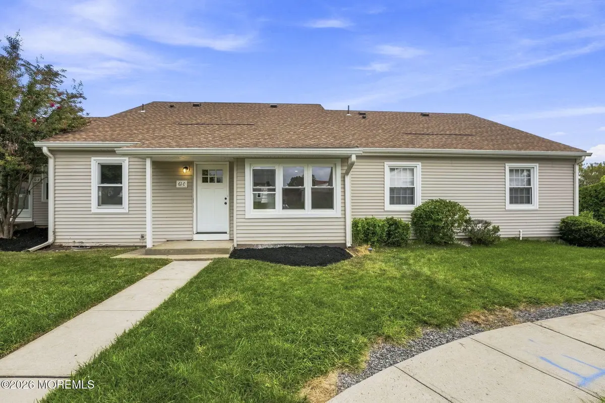 61C Piazza Vittoria, Freehold, NJ 07728 - #1