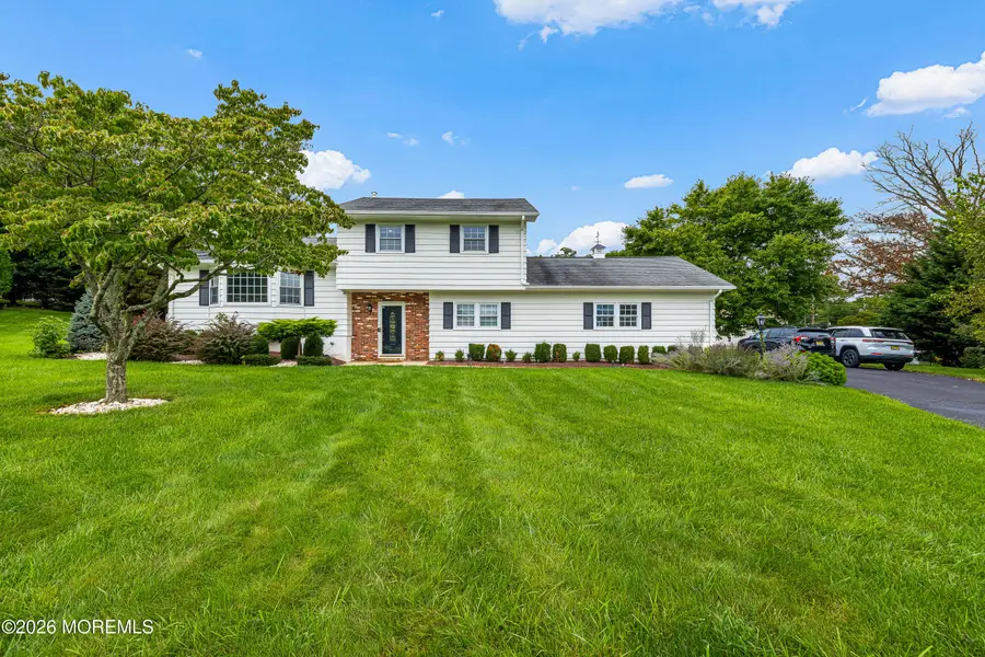 5 Travis Court, Monroe, NJ 08831 - #2