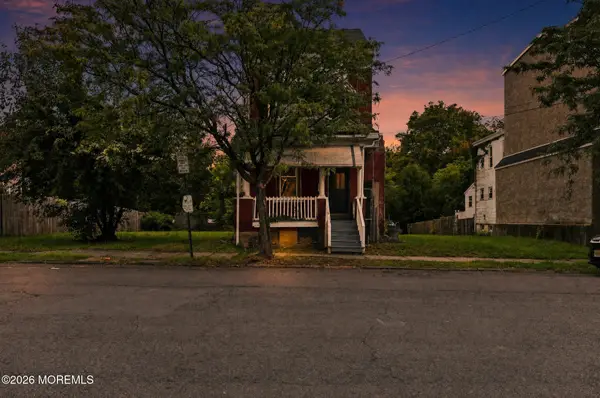 320 Rutherford Avenue, Trenton, NJ 08618