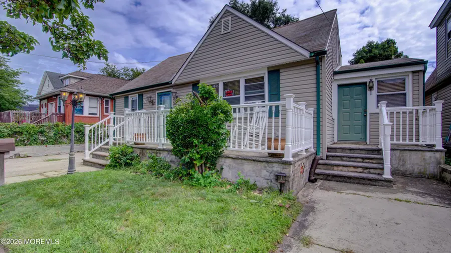 44 Briarwood Avenue, Keansburg, NJ 07734 - #3