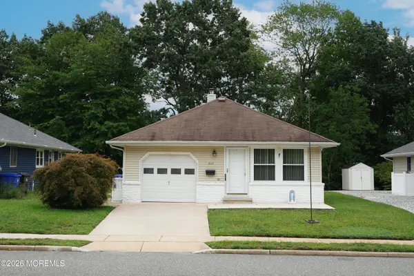 2117 Mount Hope Lane, Toms River, NJ 08753
