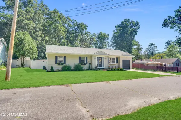 18 Phyllis Street, Browns Mills, NJ 08015