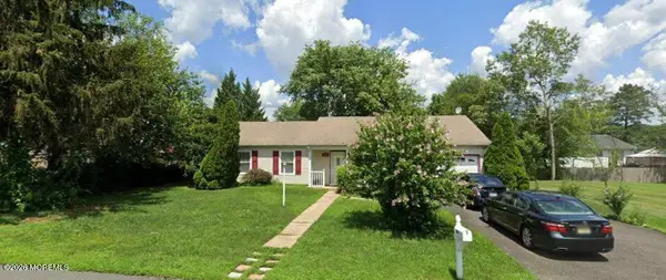2109 Broadway Boulevard, Toms River, NJ 08757