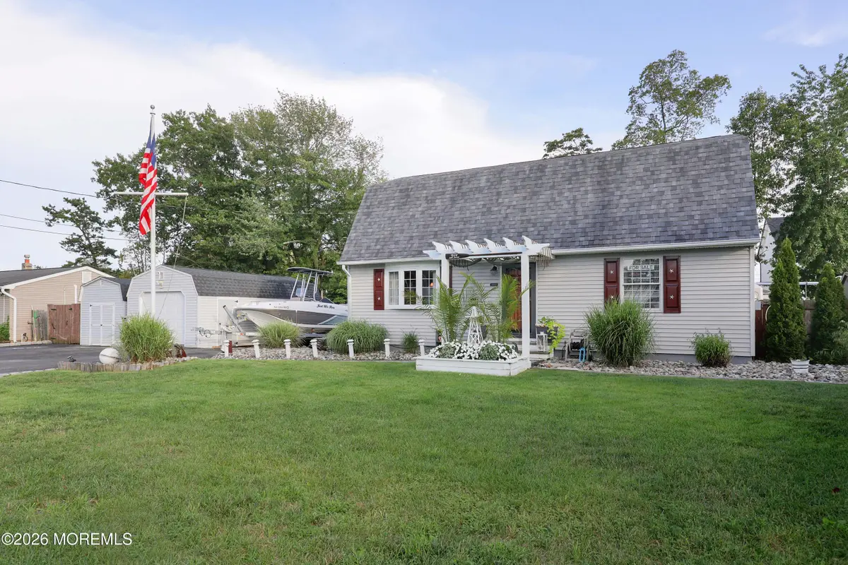 1624 6th Avenue, Toms River, NJ 08757 - #1