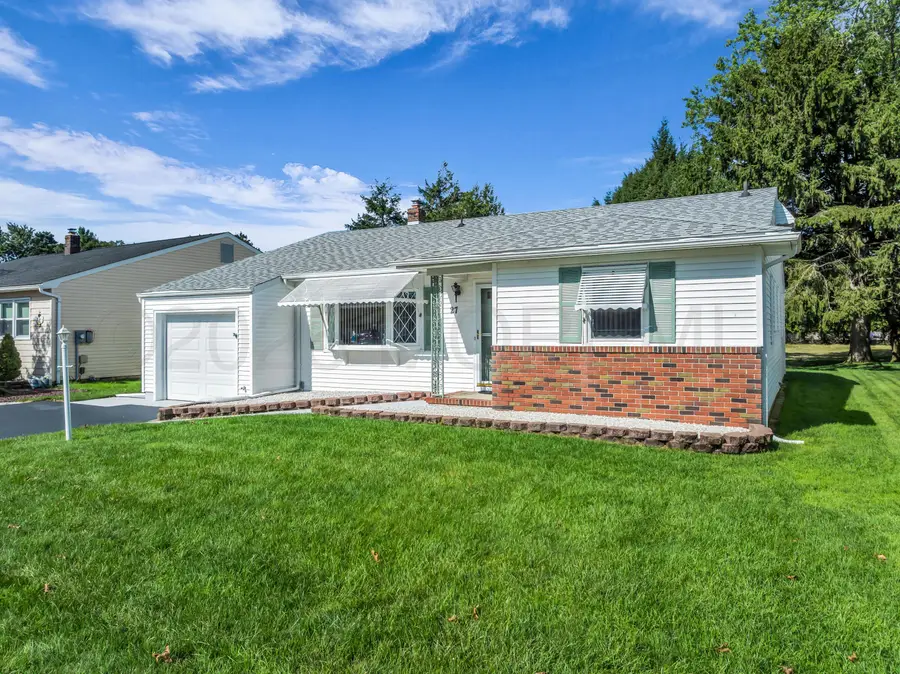 27 Nostrand Drive, Toms River, NJ 08757 - #3