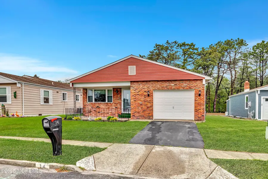 14 Santiago Drive, Toms River, NJ 08757 - #3
