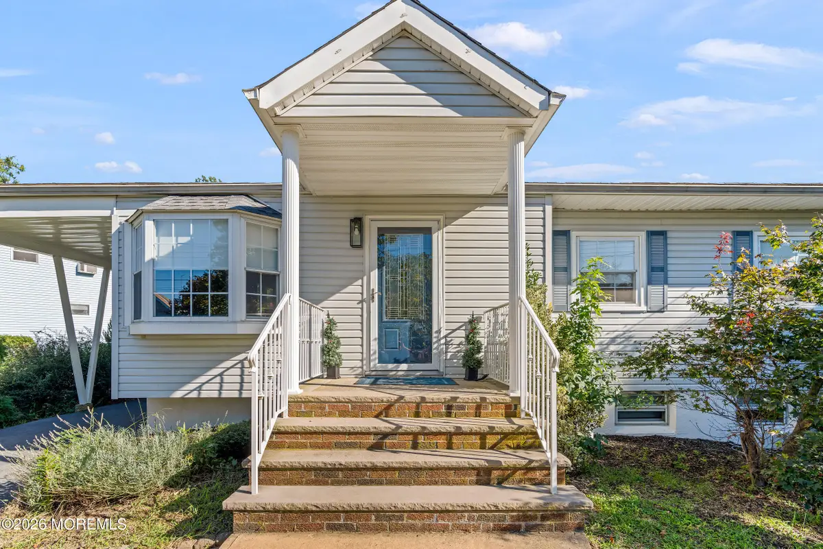 7 Kentucky Drive, Hazlet, NJ 07730 - #1