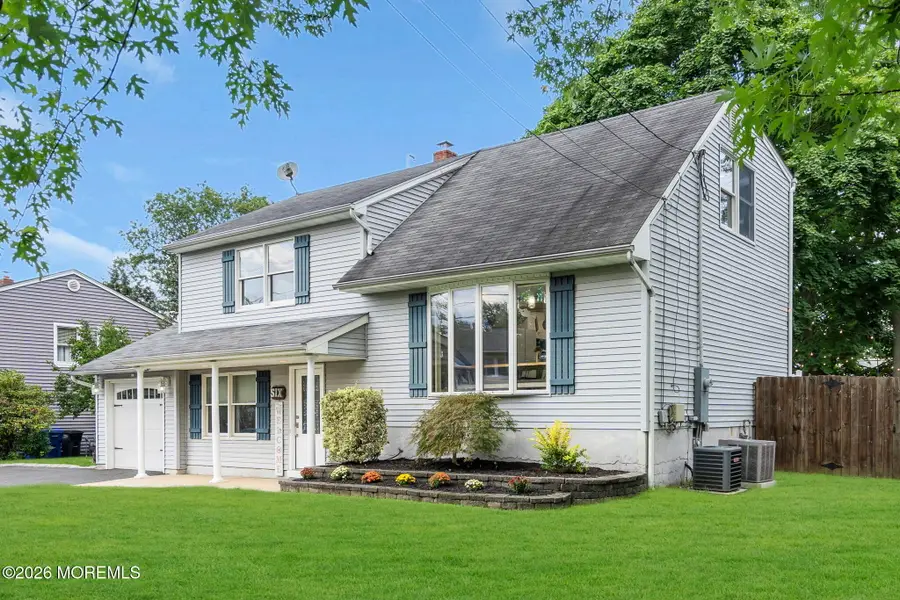 6 Volt Place, Middletown, NJ 07748 - #3
