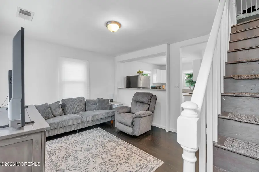 207 Pacific Avenue, Beachwood, NJ 08722 - #2