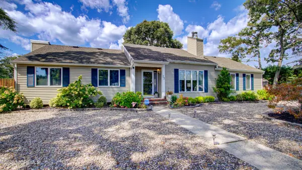 22 Quail Run, Brick, NJ 08723