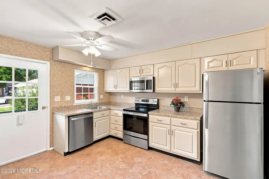 831B Inverness Court, Lakewood, NJ 08701 - #2