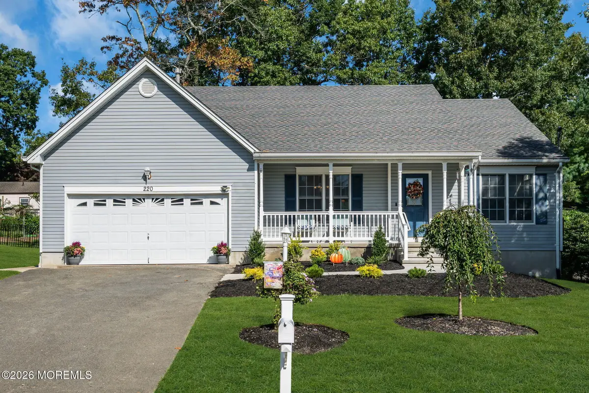 220 Mizzen Avenue, Manahawkin, NJ 08050 - #1
