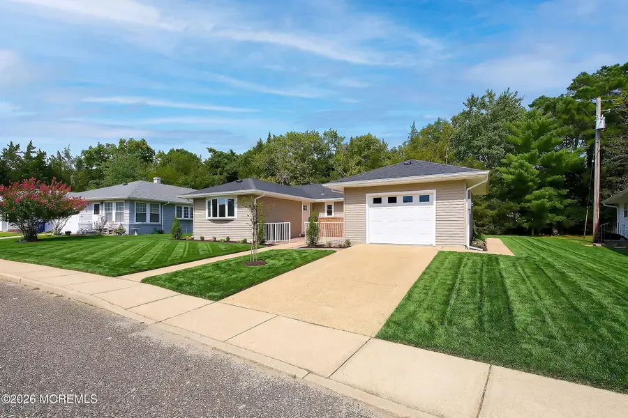 26 Grenada Street, Toms River, NJ 08757 - #3