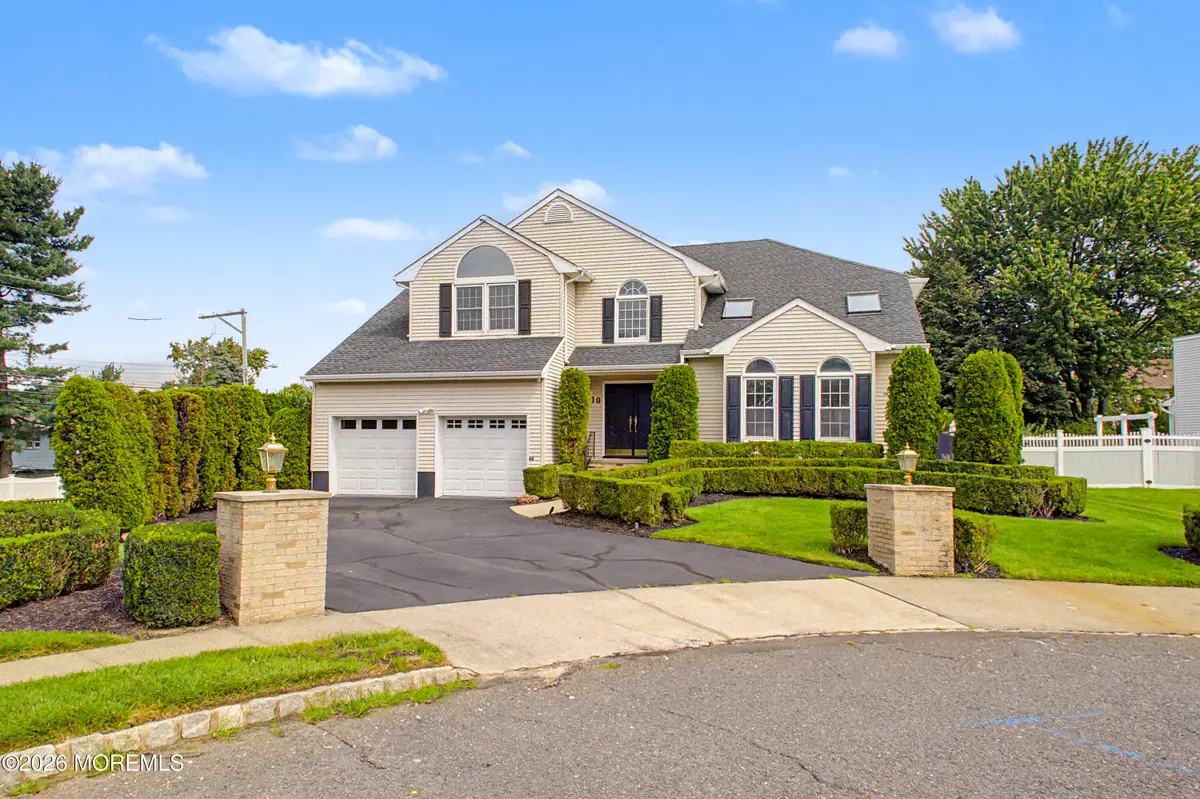10 Campo Lane, Hazlet, NJ 07730 - #1