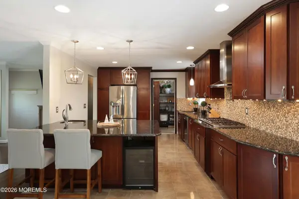 900 1st Avenue, Toms River, NJ 08757