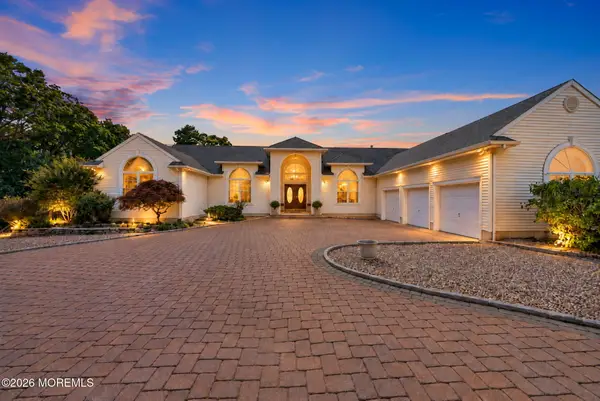 199 Royal Oak Drive, Waretown, NJ 08758